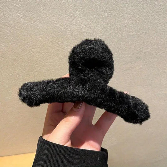 Pince à cheveux en peluche noire