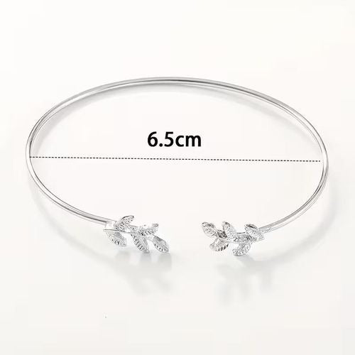 Elegant Black Quartz Watch + Bracelet