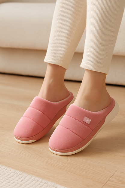 Women's Winter Slippers – Ultra Soft Lined Interior – Non-Slip Sole