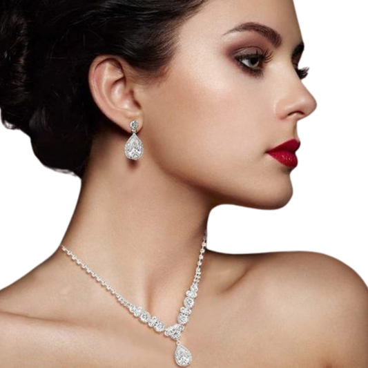 Ensemble de Bijoux en Cristal Plaqué Argent, Boucles d'Oreilles et Collier pour Soirée