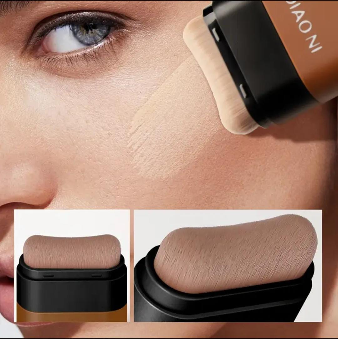 Stick Foundation – Anti-blemish &amp; natural coverage