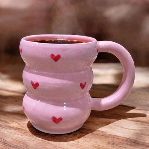 Mug en Céramique Rose avec Cœurs Rouges